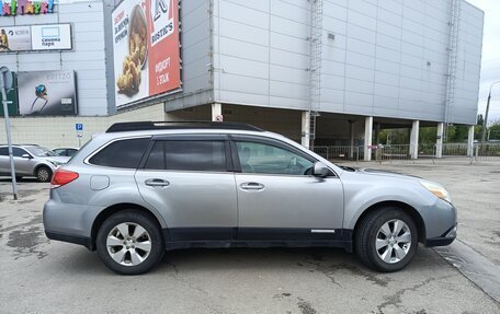 Subaru Outback IV рестайлинг, 2010 год, 900 000 рублей, 5 фотография