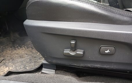 Subaru Outback IV рестайлинг, 2010 год, 900 000 рублей, 15 фотография