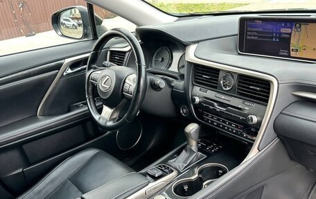 Lexus RX IV рестайлинг, 2018 год, 4 800 000 рублей, 22 фотография