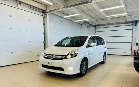 Toyota ISis I, 2011 год, 1 549 000 рублей, 2 фотография