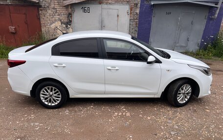 KIA Rio IV, 2018 год, 1 175 000 рублей, 6 фотография