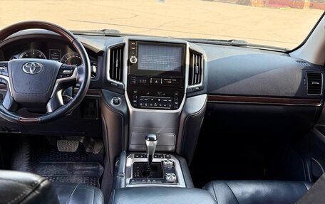 Toyota Land Cruiser 200, 2015 год, 5 100 000 рублей, 12 фотография