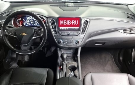 Chevrolet Malibu IX, 2022 год, 1 070 000 рублей, 6 фотография