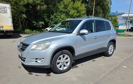 Volkswagen Tiguan I, 2010 год, 840 000 рублей, 3 фотография