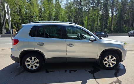 Volkswagen Tiguan I, 2010 год, 840 000 рублей, 4 фотография