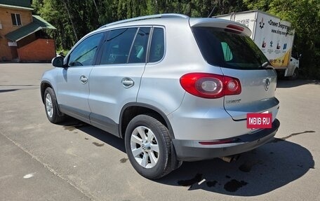 Volkswagen Tiguan I, 2010 год, 840 000 рублей, 6 фотография