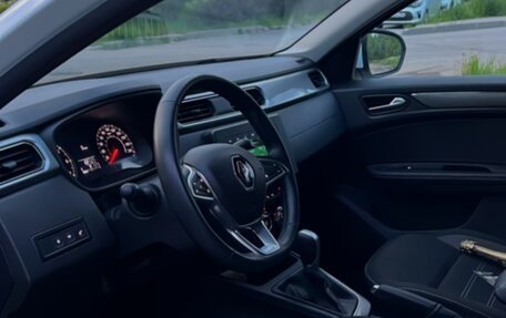 Renault Arkana I, 2021 год, 1 650 000 рублей, 13 фотография
