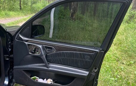 Mercedes-Benz E-Класс, 2002 год, 499 999 рублей, 11 фотография