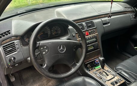 Mercedes-Benz E-Класс, 2002 год, 499 999 рублей, 12 фотография