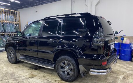 Toyota Land Cruiser Prado 120 рестайлинг, 2008 год, 2 950 000 рублей, 4 фотография
