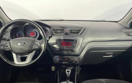 KIA Rio III рестайлинг, 2013 год, 694 000 рублей, 13 фотография