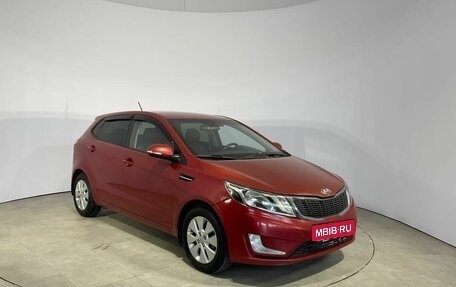 KIA Rio III рестайлинг, 2013 год, 694 000 рублей, 3 фотография