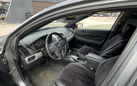 Mitsubishi Galant IX, 2004 год, 450 000 рублей, 11 фотография