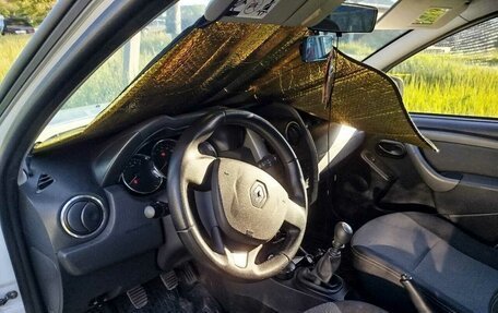 Renault Duster I рестайлинг, 2016 год, 900 000 рублей, 5 фотография