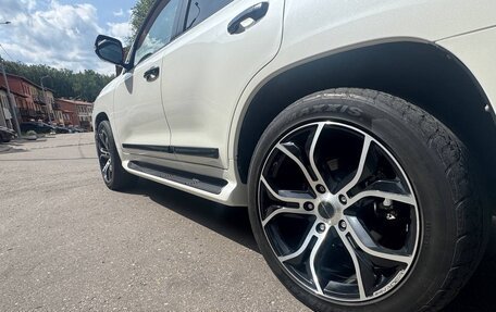 Toyota Land Cruiser 200, 2018 год, 6 750 000 рублей, 5 фотография