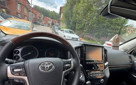 Toyota Land Cruiser 200, 2018 год, 6 750 000 рублей, 15 фотография