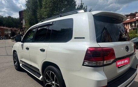 Toyota Land Cruiser 200, 2018 год, 6 750 000 рублей, 6 фотография