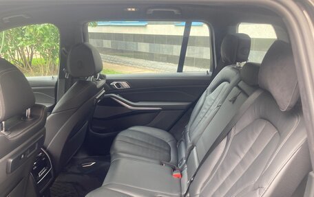 BMW X7, 2019 год, 7 400 000 рублей, 6 фотография