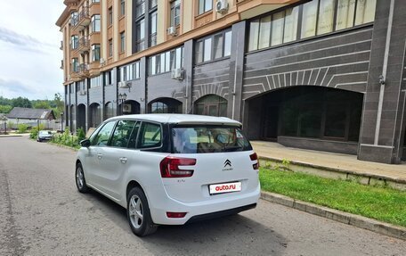 Citroen C4 Picasso II рестайлинг, 2018 год, 1 800 000 рублей, 10 фотография