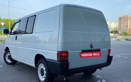 Volkswagen Transporter T4, 1992 год, 650 000 рублей, 3 фотография