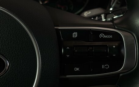 KIA K5, 2021 год, 3 040 000 рублей, 10 фотография