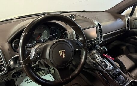 Porsche Cayenne III, 2011 год, 1 890 000 рублей, 6 фотография