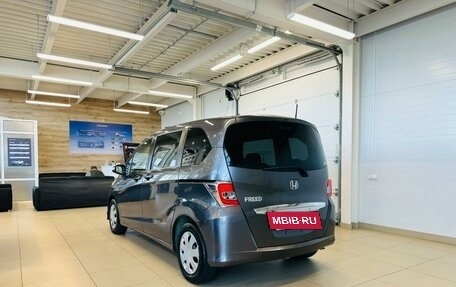 Honda Freed I, 2016 год, 1 279 000 рублей, 4 фотография