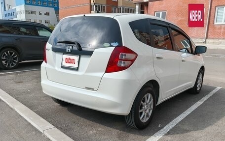 Honda Fit III, 2009 год, 850 000 рублей, 2 фотография