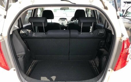 Honda Fit III, 2009 год, 850 000 рублей, 23 фотография