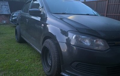 Volkswagen Polo VI (EU Market), 2014 год, 800 000 рублей, 1 фотография