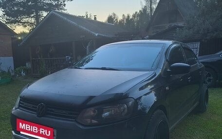 Volkswagen Polo VI (EU Market), 2014 год, 800 000 рублей, 3 фотография