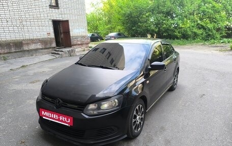 Volkswagen Polo VI (EU Market), 2014 год, 800 000 рублей, 4 фотография