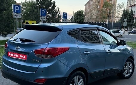 Hyundai ix35 I рестайлинг, 2012 год, 900 000 рублей, 4 фотография