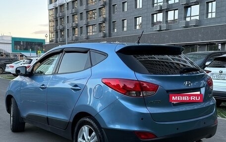 Hyundai ix35 I рестайлинг, 2012 год, 900 000 рублей, 5 фотография