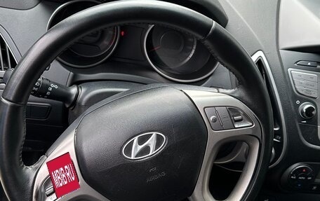Hyundai ix35 I рестайлинг, 2012 год, 900 000 рублей, 12 фотография