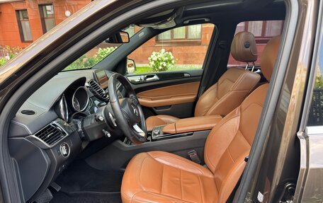 Mercedes-Benz GLS, 2016 год, 4 350 000 рублей, 18 фотография