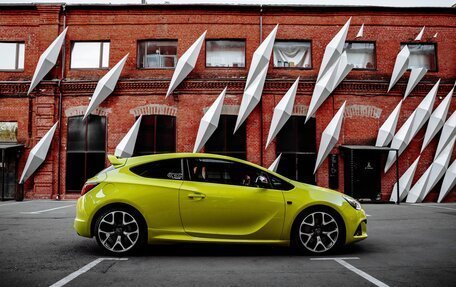 Opel Astra OPC J, 2012 год, 1 700 000 рублей, 12 фотография