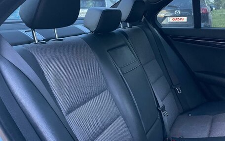 Mercedes-Benz C-Класс, 2010 год, 1 350 000 рублей, 14 фотография