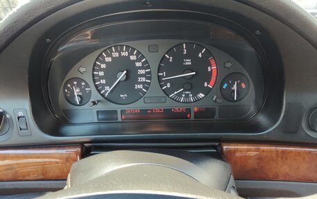 BMW 5 серия, 1997 год, 900 000 рублей, 4 фотография