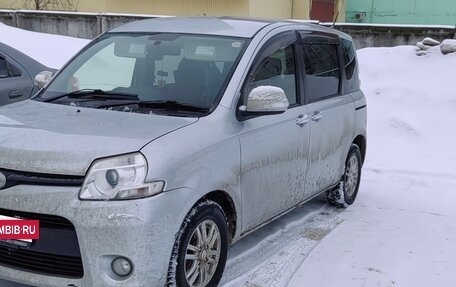 Toyota Sienta I, 2012 год, 1 050 000 рублей, 15 фотография