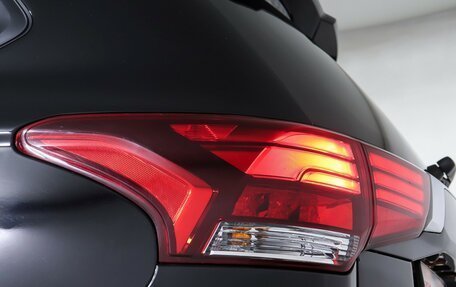 Mitsubishi Outlander III рестайлинг 3, 2019 год, 2 490 000 рублей, 25 фотография
