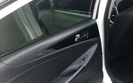 Hyundai Sonata VI, 2012 год, 1 190 000 рублей, 6 фотография