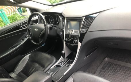 Hyundai Sonata VI, 2012 год, 1 190 000 рублей, 8 фотография
