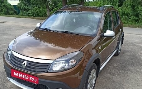 Renault Sandero I, 2014 год, 600 000 рублей, 1 фотография