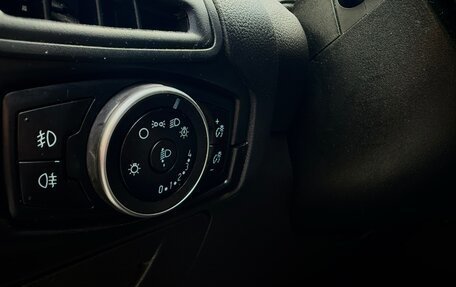 Ford Focus III, 2017 год, 899 000 рублей, 18 фотография