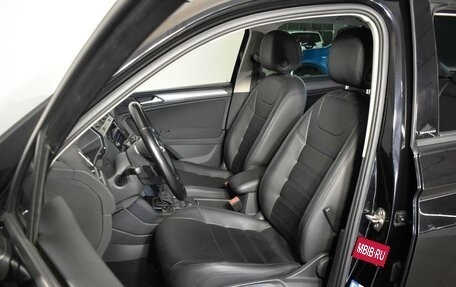 Volkswagen Tiguan II, 2020 год, 2 605 000 рублей, 10 фотография