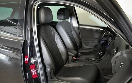 Volkswagen Tiguan II, 2020 год, 2 605 000 рублей, 8 фотография