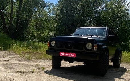 Nissan Patrol, 1993 год, 870 000 рублей, 1 фотография