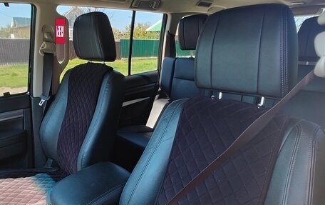 Mitsubishi Pajero IV, 2015 год, 2 350 000 рублей, 10 фотография