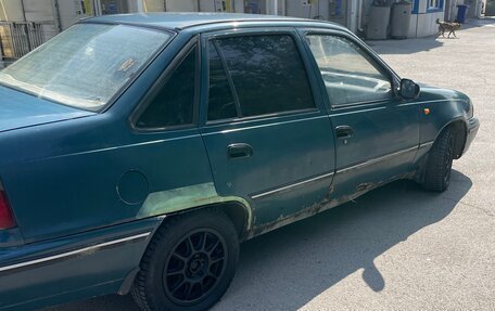 Daewoo Nexia I рестайлинг, 2003 год, 80 000 рублей, 2 фотография
